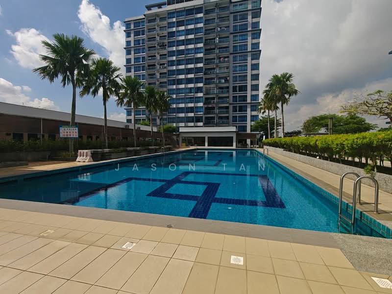 Apartment for Sale at Seri Austin Residence (Pangsapuri Seri Austin) - Jason Tan - Pool - PropertyGuru.com.my