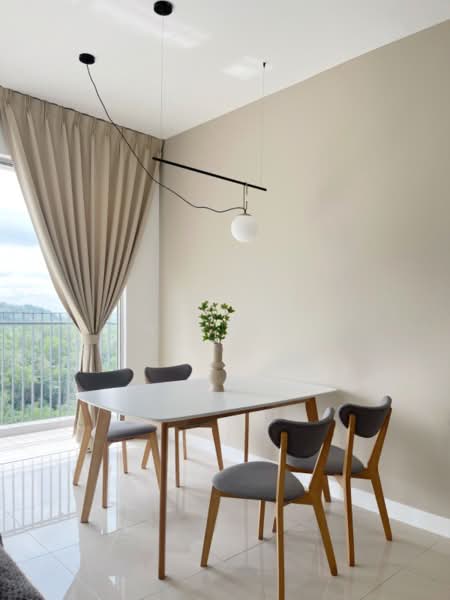 Kondominium untuk Dijual di Emerald Hill - YP Tan - Dining Room - PropertyGuru.com.my