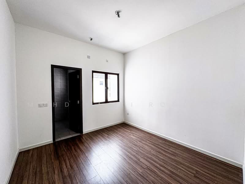 2-storey Terraced House for Sale in Sepang (Selangor) - Mohd Nazri Roslan - PropertyGuru.com.my