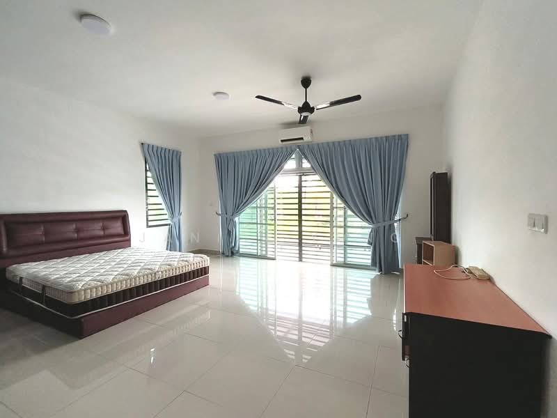 2-storey Terraced House for Rent in Bandar Indahpura (Kulai) - Janice Yong - Bedroom - PropertyGuru.com.my
