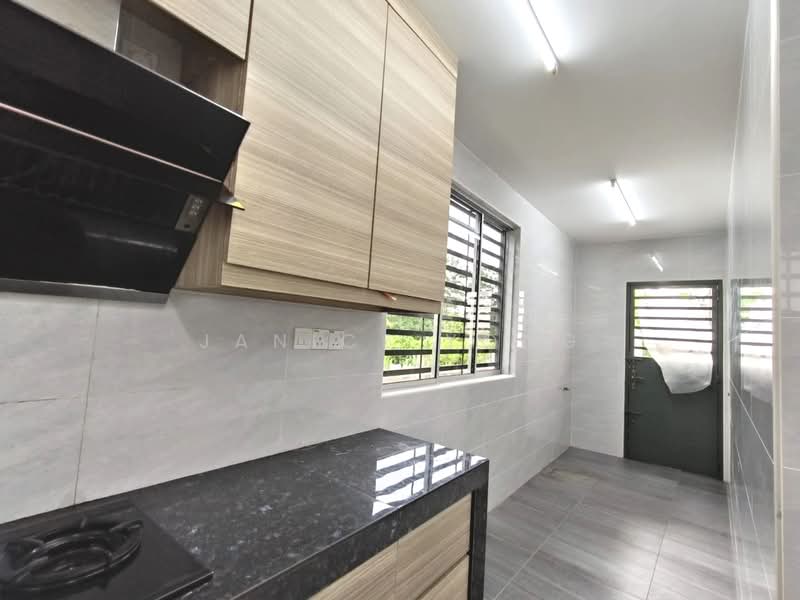 2-storey Terraced House for Rent in Bandar Indahpura (Kulai) - Janice Yong - Kitchen - PropertyGuru.com.my