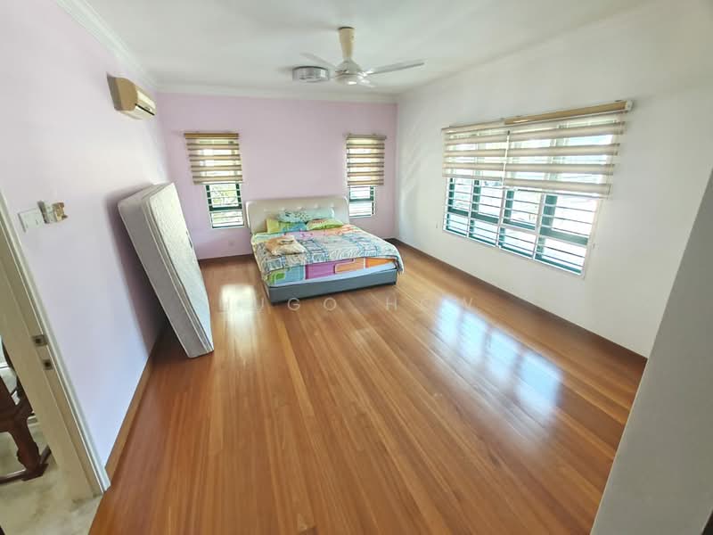 Rumah Berkembar untuk Dijual di Taman Tasik Indah Mewah (Batu) - Hugo How - Bedroom - PropertyGuru.com.my