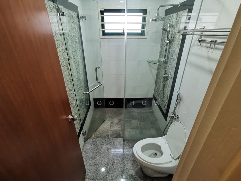 Rumah Berkembar untuk Dijual di Taman Tasik Indah Mewah (Batu) - Hugo How - Bathroom - PropertyGuru.com.my