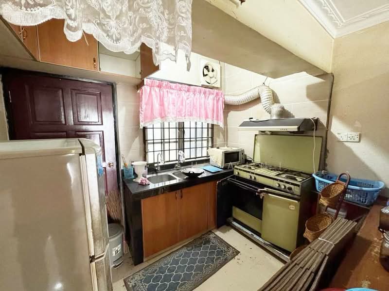 Rumah Teres 2 Tingkat untuk Dijual di Taman Usaha Jaya (Kepong) - Siti Zuraini - PropertyGuru.com.my