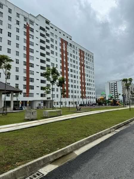 Flat for Sale at PANGSAPURI PULAI MUTIARA 3 - Zack Chow - Exterior - PropertyGuru.com.my