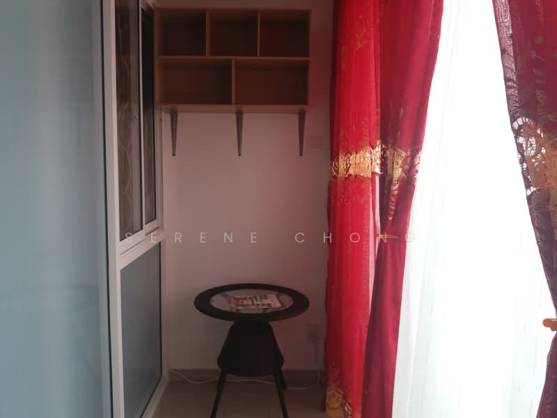 Servis Apartment untuk Disewa di i-SOHO @ i-City - Serene Chong - Balcony - PropertyGuru.com.my