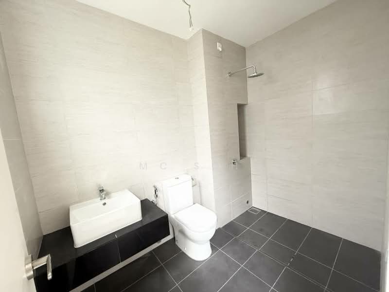 Rumah Teres 2 Tingkat untuk Dijual di Setia Alam (Selangor) - MC Soh - Bathroom - PropertyGuru.com.my