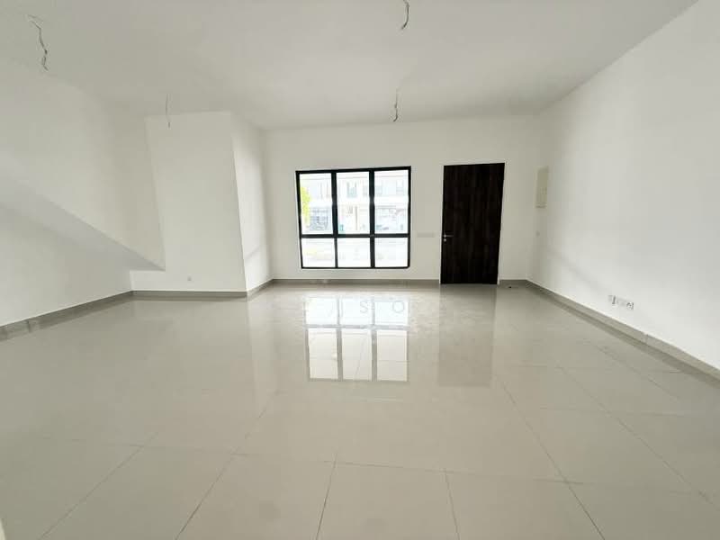 Rumah Teres 2 Tingkat untuk Dijual di Setia Alam (Selangor) - MC Soh - Living Room - PropertyGuru.com.my