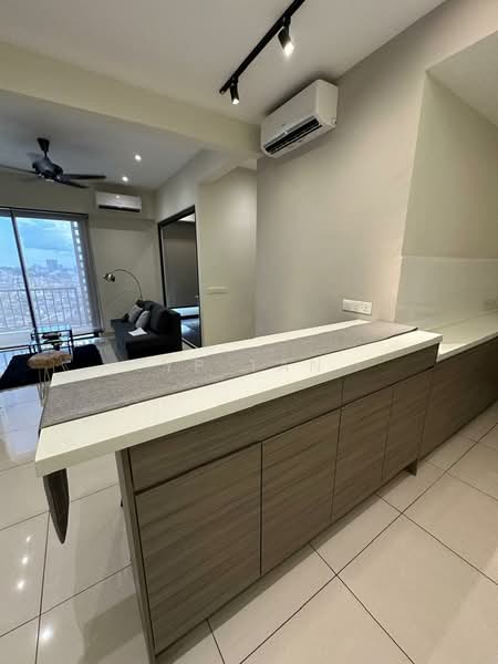Servis Apartment untuk Dijual di 28 Boulevard - YP Tan - Living Room - PropertyGuru.com.my