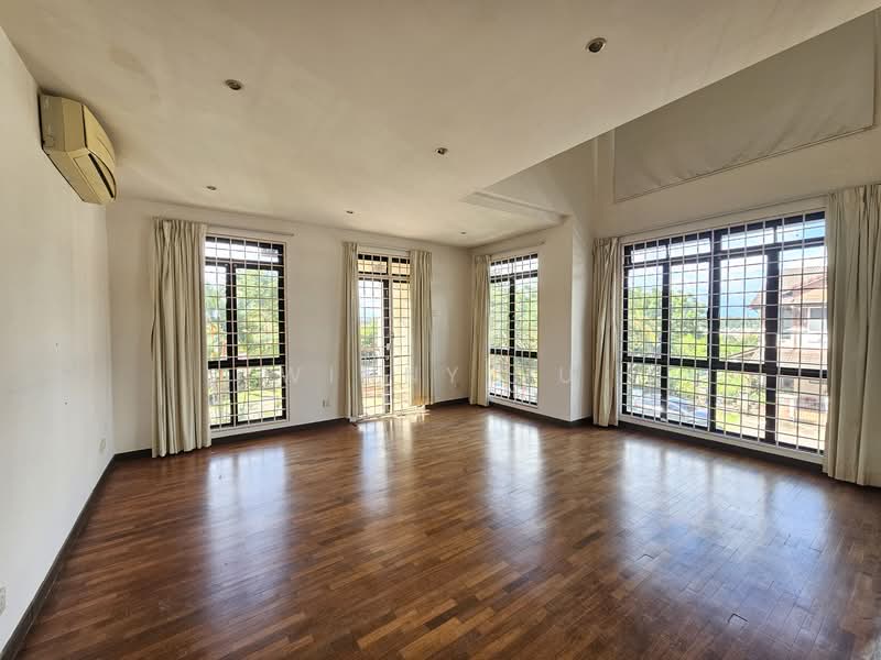 Rumah Teres 2 Tingkat untuk Dijual di Bukit Jelutong (Shah Alam) - Winny Su - Living Room - PropertyGuru.com.my