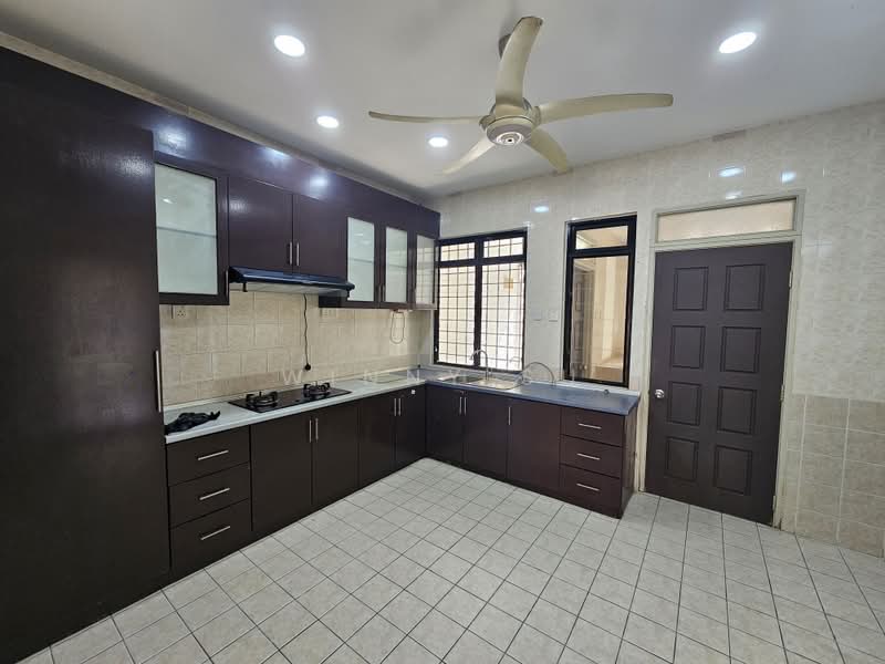 2-storey Terraced House for Sale in Bukit Jelutong (Shah Alam) - Winny Su - PropertyGuru.com.my