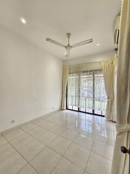 2-storey Terraced House for Sale in Bukit Jelutong (Shah Alam) - Winny Su - PropertyGuru.com.my