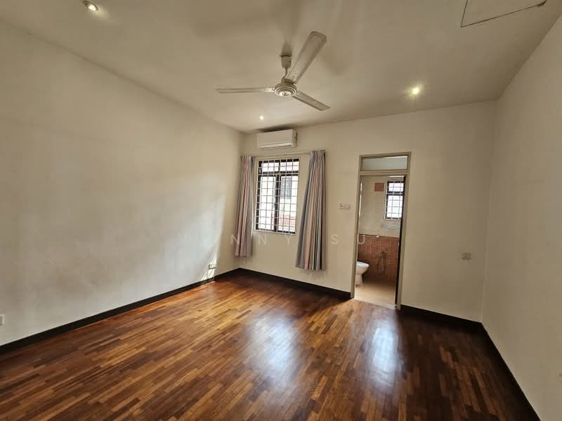 2-storey Terraced House for Sale in Bukit Jelutong (Shah Alam) - Winny Su - PropertyGuru.com.my