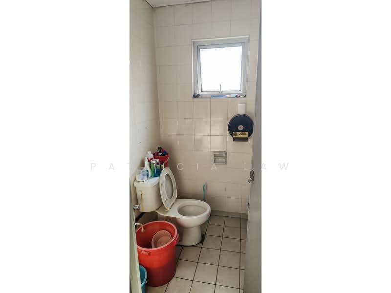 Kedai / Pejabat untuk Dijual di Cheras (Kuala Lumpur) - Patricia Law - Bathroom - PropertyGuru.com.my