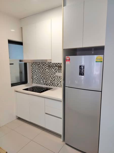 Servis Apartment untuk Disewa di Utropolis Suites 1 - Josephine Chou - Kitchen - PropertyGuru.com.my