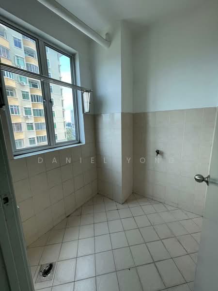 Apartment for Sale at Havona - Daniel Yong - Balcony - PropertyGuru.com.my