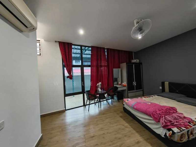 Bungalow for Sale in Taman Pertama (Batu Berendam) - Wesley Tan - Bedroom - PropertyGuru.com.my