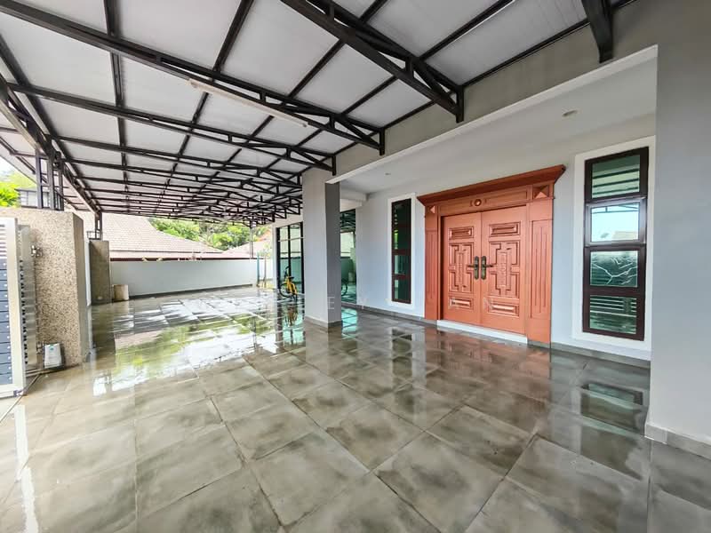 Bungalow for Sale in Taman Pertama (Batu Berendam) - Wesley Tan - PropertyGuru.com.my