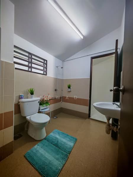 2-storey Terraced House for Sale in Seberang Perai (Penang) - Aswad . - Bathroom - PropertyGuru.com.my