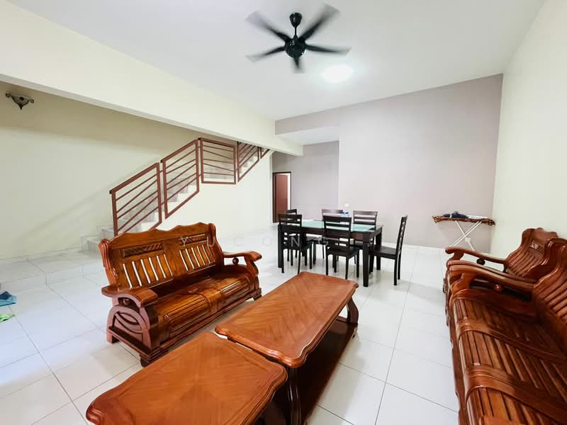 2-storey Terraced House for Sale in Setia Tropika (Johor Bahru) - Yucong . - Living Room - PropertyGuru.com.my