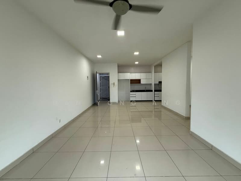 Service Residence for Sale at The Sky Executive Suites - Han Yong Ang - Living Room - PropertyGuru.com.my
