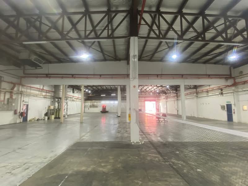 Warehouse for Rent in Bayan Lepas (Penang) - Crystal Tee - Interior - PropertyGuru.com.my