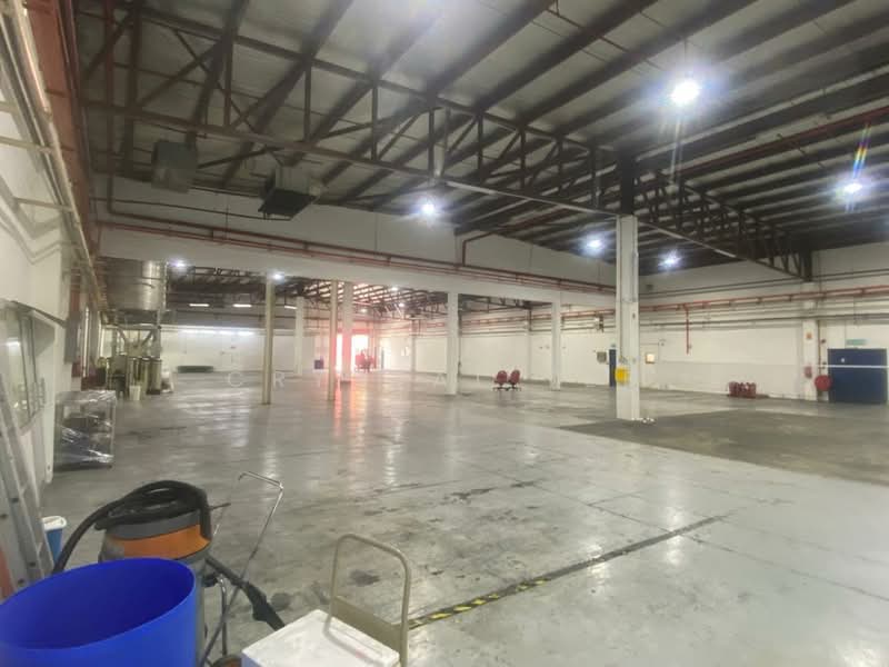 Warehouse for Rent in Bayan Lepas (Penang) - Crystal Tee - Interior - PropertyGuru.com.my