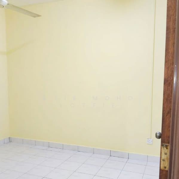 Rumah Teres 2.5 Tingkat untuk Dijual di Selayang Mulia (Batu Caves) - Atie Mohd Lotfie - Interior - PropertyGuru.com.my