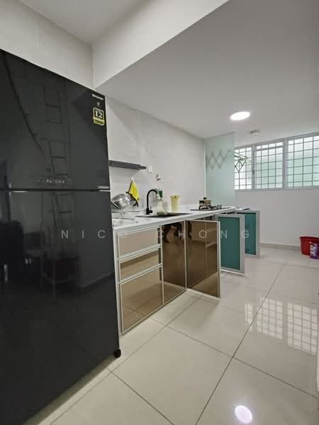 Rumah Teres 2 Tingkat untuk Dijual di Bandar Tiram (Ulu Tiram) - Nico Chong - Kitchen - PropertyGuru.com.my