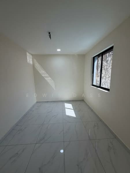 2-storey Terraced House for Sale in Bandar Baru Permas Jaya (Permas Jaya) - Edwin Dass - Interior - PropertyGuru.com.my