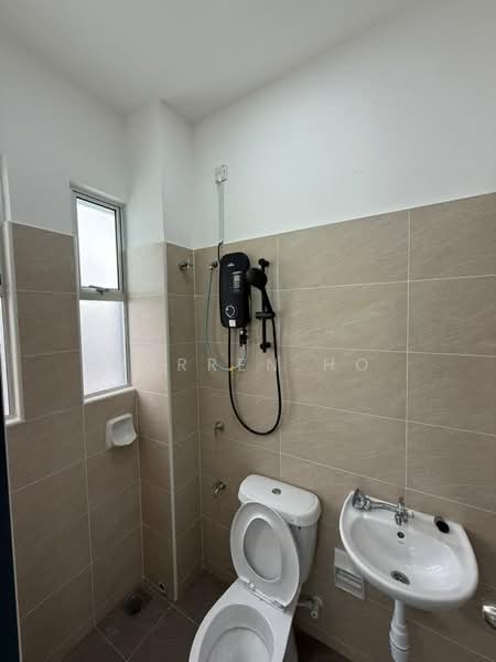 2-storey Terraced House for Rent in Bandar Dato Onn (Tebrau) - Darren Ho - Bathroom - PropertyGuru.com.my