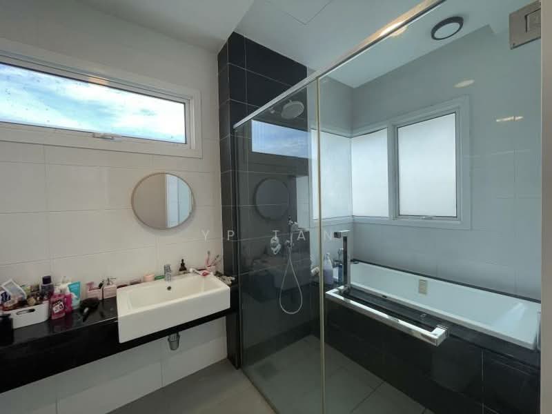 Kondominium untuk Dijual di 280 Park Homes - YP Tan - Bathroom - PropertyGuru.com.my