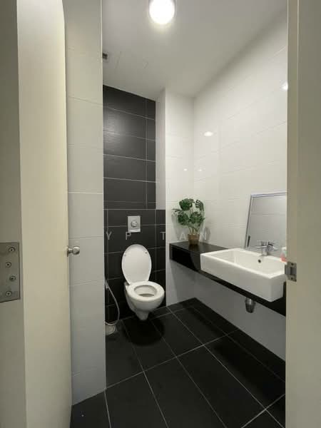 Kondominium untuk Dijual di 280 Park Homes - YP Tan - Bathroom - PropertyGuru.com.my