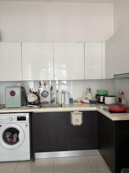 Service Residence for Sale at 28 Boulevard - Mary Yeoh - Kitchen - PropertyGuru.com.my