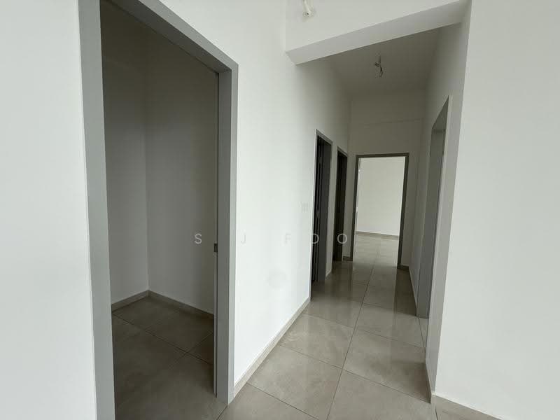 Condominium for Sale at Lucerne Residences - S J Foo - Corridor - PropertyGuru.com.my