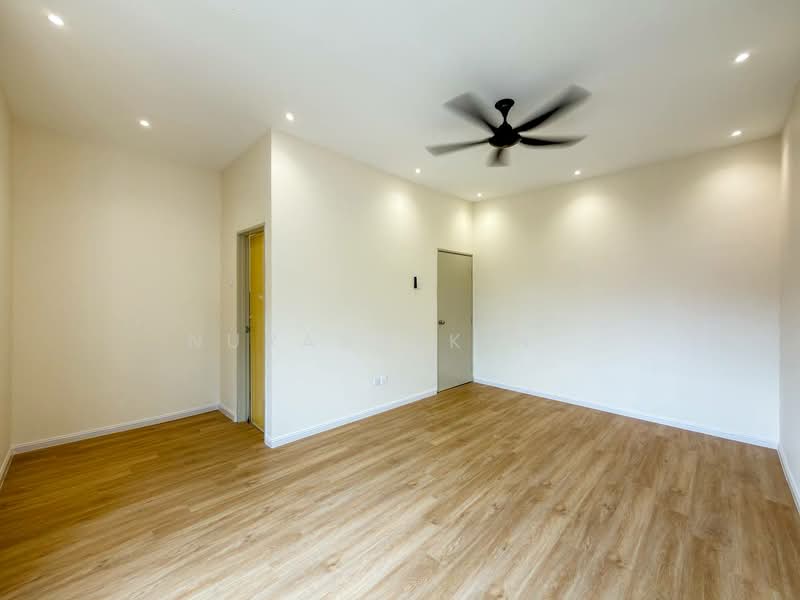 Rumah Teres 2 Tingkat untuk Dijual di Taman Jasmin (Kajang) - Nurashekin . - Interior - PropertyGuru.com.my