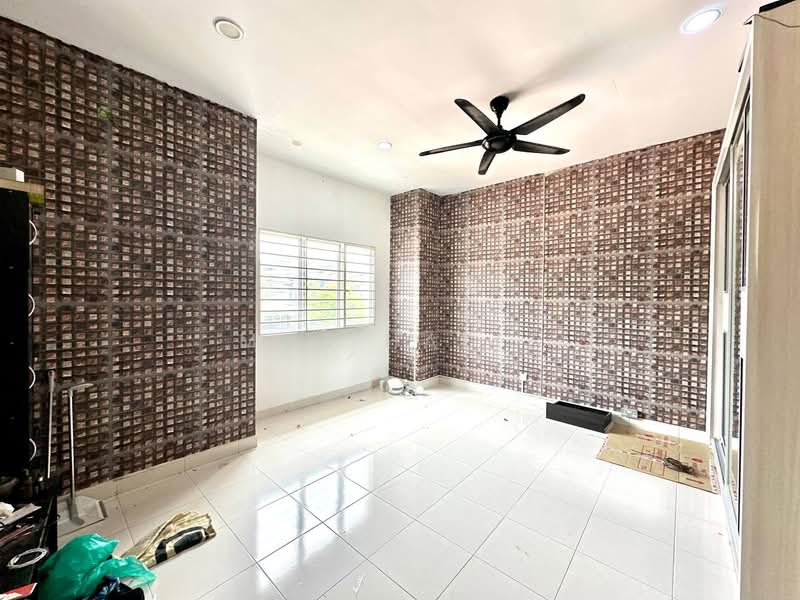 2-storey Terraced House for Sale in Saujana Rawang (Rawang) - Muz Hafiz - PropertyGuru.com.my