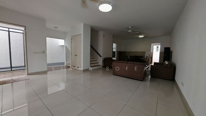 2.5-storey Terraced House for Sale in Putrajaya (Putrajaya) - Liana Sofea - Living Room - PropertyGuru.com.my