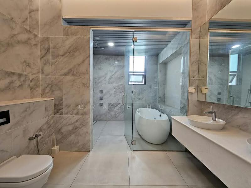 Bungalow House for Sale in Country Heights Damansara (Kuala Lumpur) - Grace Ho - Bathroom - PropertyGuru.com.my