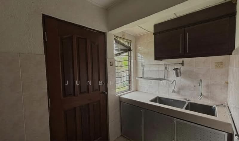 Rumah Teres 2 Tingkat untuk Dijual di Bandar Kinrara (Selangor) - Junbin Low - Kitchen - PropertyGuru.com.my