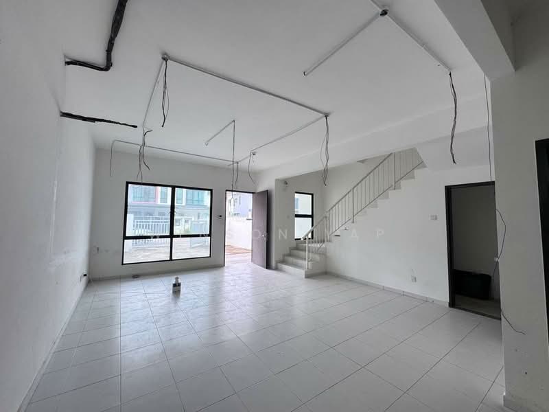 Rumah Teres 2 Tingkat untuk Dijual di Taman Austin Duta (Tebrau) - Winson Yap - Interior - PropertyGuru.com.my
