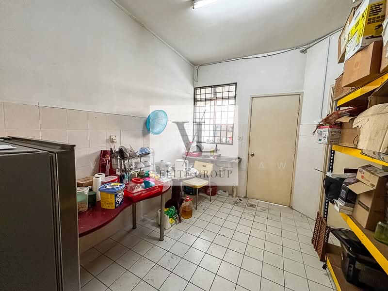 2-storey Terraced House for Sale in Seksyen 5 (Kota Damansara) - Vincent Liaw - Kitchen - PropertyGuru.com.my