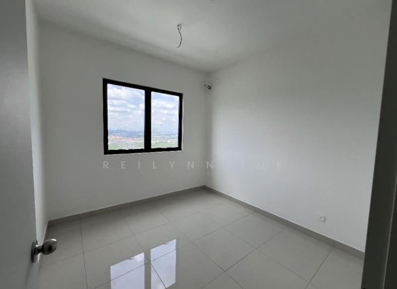 Service Residence for Sale at D'Sini Residences - Reilynn Tue - Interior - PropertyGuru.com.my