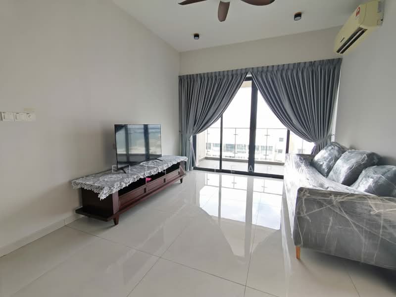 Condominium for Rent at Bay Point @ Country Garden Danga Bay - Ellen Yeap - Living Room - PropertyGuru.com.my