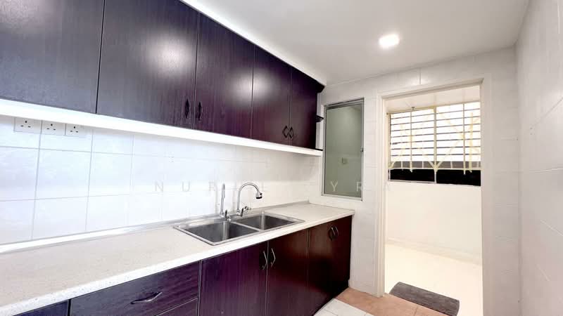Apartment for Sale at Anggerik Villa 2 Apartment - Nurul Zyra - Kitchen - PropertyGuru.com.my