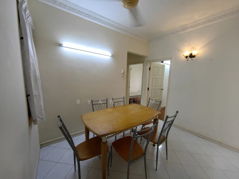 Condominium for Rent at Sunny Ville Condominium - Ryan Sim - Dining Room - PropertyGuru.com.my