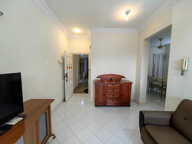 Condominium for Rent at Sunny Ville Condominium - Ryan Sim - Living Room - PropertyGuru.com.my