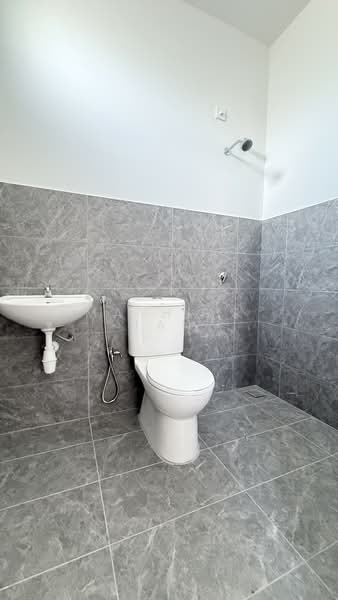 2-storey Terraced House for Sale in Taman Tanjung Minyak (Tanjong Minyak) - Mathias Tan - PropertyGuru.com.my