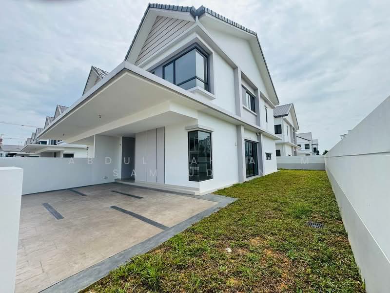 Rumah Berkembar untuk Dijual di Cyber 10 (Cyberjaya) - Abdul Rahman M Samsudeen - Exterior - PropertyGuru.com.my