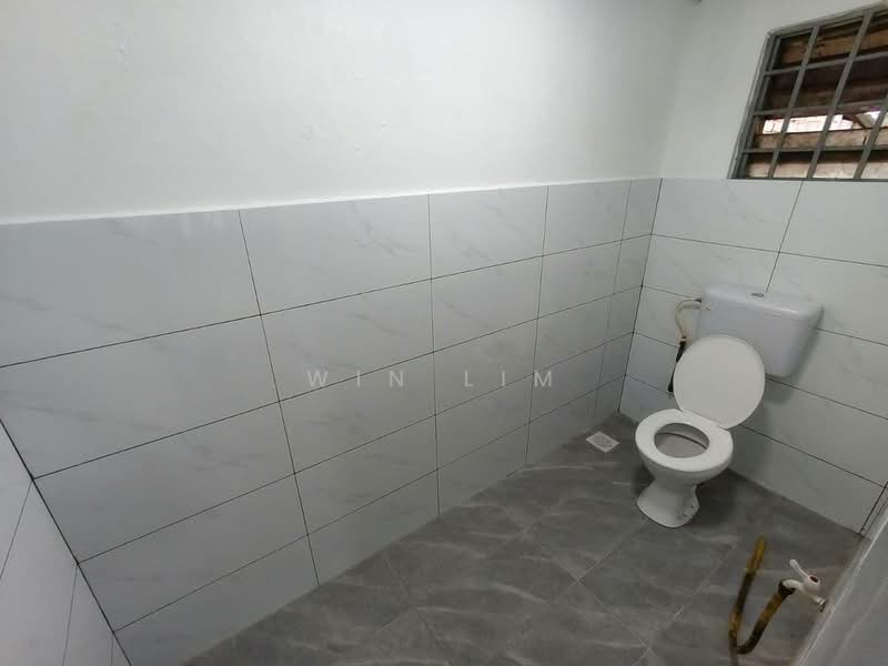 Rumah Teres 1 Tingkat untuk Dijual di Kulai (Johor) - Win Lim - Bathroom - PropertyGuru.com.my
